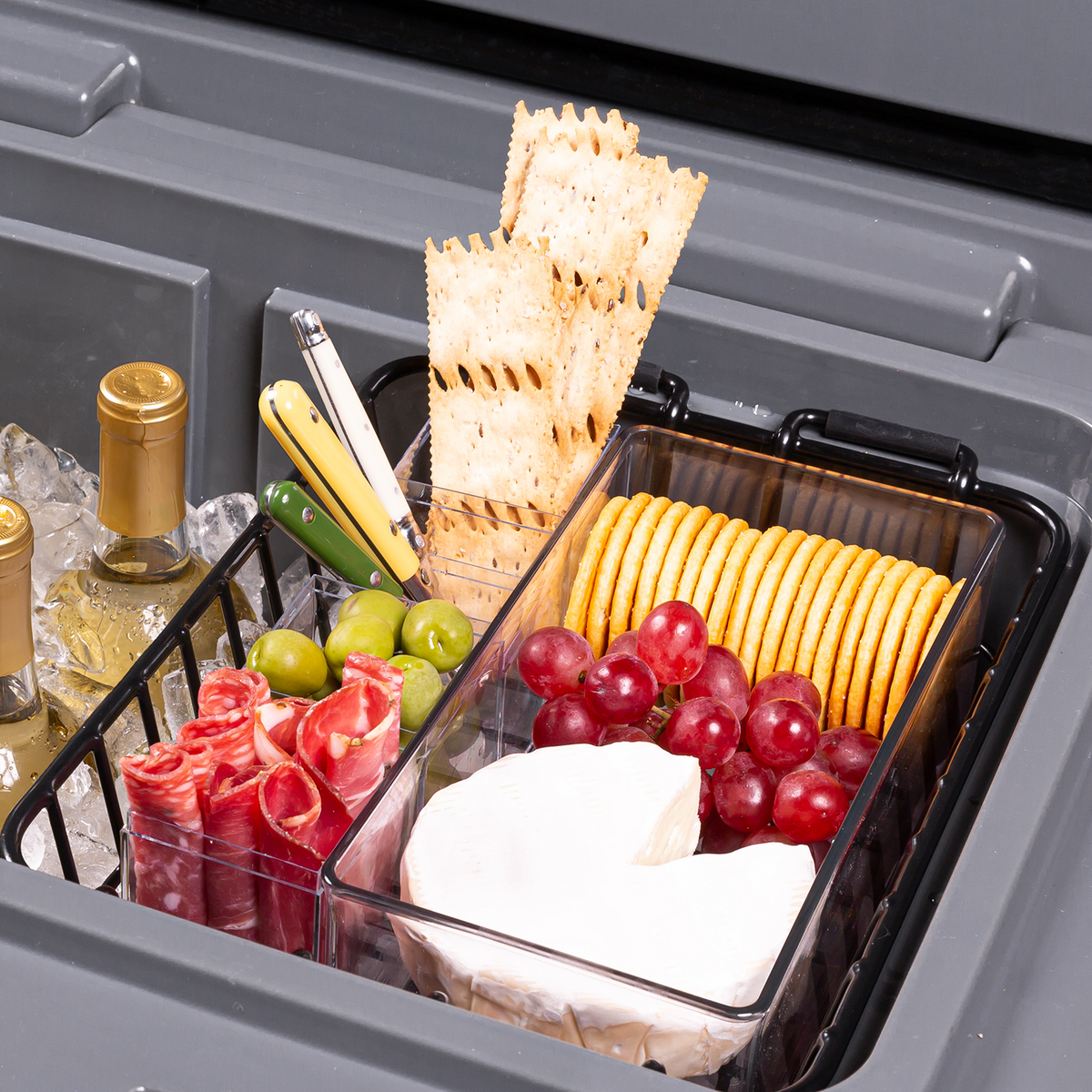 brutank-35qt-55qt-dry-rack-d7 brutank-dry-rack_accessory_alt-1.png